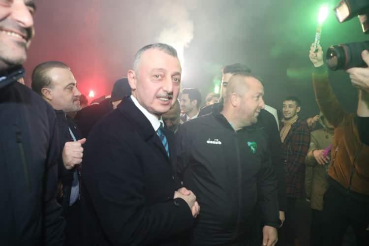 <p>KOCAELİ<br />
<br />
TAHİR B&Uuml;Y&Uuml;KAKIN<br />
<br />
&nbsp;</p>
