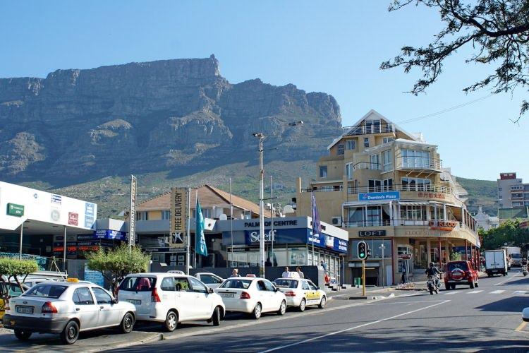 <p>Kloof Street, Cape Town, Güney Afrika</p>
