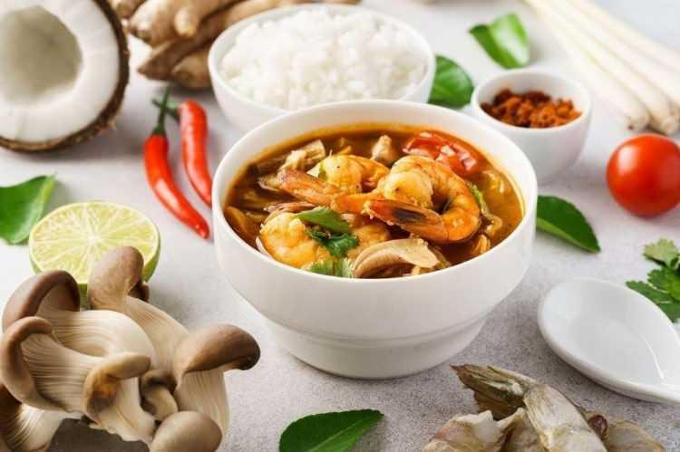 <p>Tom yum goong, Tayland</p>
<p> </p>