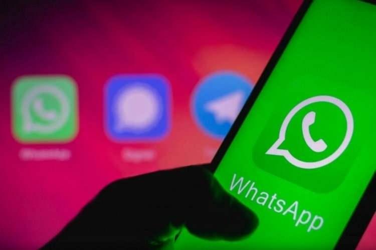 <p><strong>7) WHATSAPP MESSENGER</strong></p>
