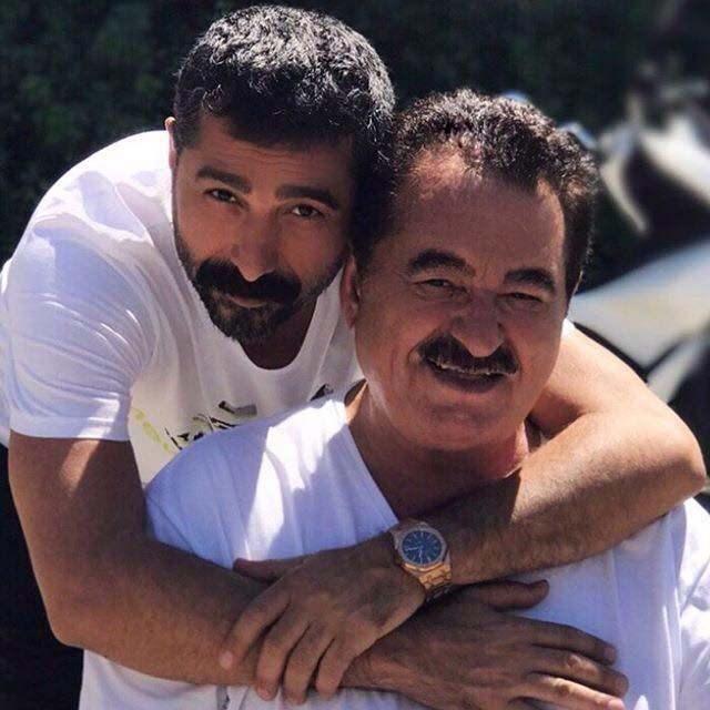 <p><strong>Yanındakiler de ilgilenmediği için artık merdiven altı oldu.</strong></p>
