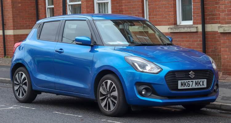 <p>Suzuki Swift 1.2 83 hp GL Techno CVT benzinli otomotik - 2023 model</p>
<p>Fiyat: 1 milyon 78 bin TL</p>