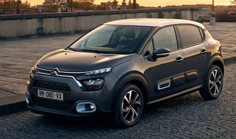 <p>Tasarım ve teknolojiyi buluşturan Citroën C4’e ise, 200 bin TL için 12 ay ve yüzde 1,99 faizli krediyle sahip olunabiliyor.</p>
