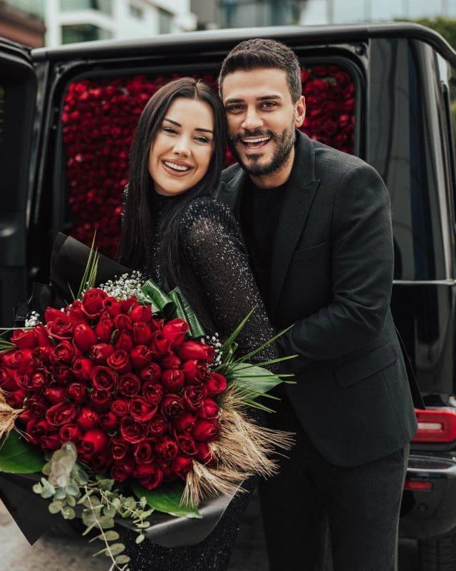 <p><span style="color:#000000"><strong>Hastanede yapılan muayene sonucunda, tutuklu Dilan Polat&rsquo;ın yatarak tedavi edilmesine karar verilmesi &uuml;zerine, aynı g&uuml;n hastaneye yatışı yapılmıştır. Hastanedeki tedavinin tamamlanması &uuml;zerine, adı ge&ccedil;en 08 Ocak 2024 tarihinde hastaneden taburcu edilerek ceza infaz kurumuna alınmıştır."</strong></span></p>
