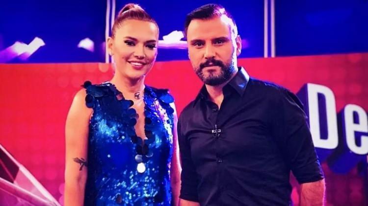 <p><strong>Demet Akalın sözlerini "Her şey olabilir Jess, burası televizyon dünyası" diyerek bitirdi.</strong></p>

<p> </p>
