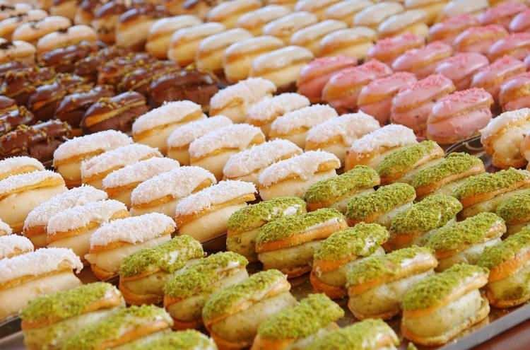 <p><span style="color:#B22222"><strong>Listede G&uuml;ney Koreliler en az tatlı t&uuml;keticisi olan &uuml;lke olarak belirlendi.</strong></span></p>

<p><strong>İşte tatlıya en d&uuml;şk&uuml;n &uuml;lkelerin listesi&hellip;</strong></p>

<p>&nbsp;</p>
