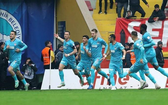 <p>14. Sivasspor: 161.174.521 - 209.526.877</p>
