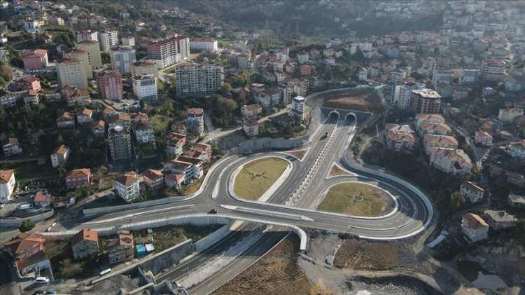 <p><strong>ZONGULDAK</strong></p>

<p>Kadınlarda ortalama yaşam süresi: 81,0</p>

<p>Erkeklerde ortalama yaşam süresi: 75,5</p>

<p>Ortalama: 78,2</p>
