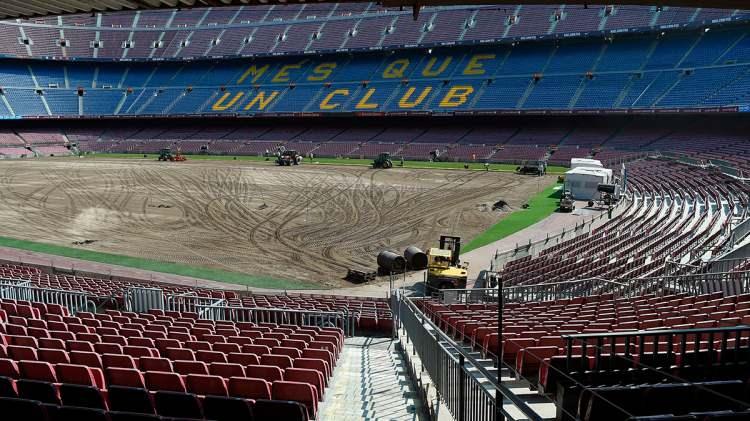 <p>Barcelona ise Nou Camp'ın stadyum revizyon projesi için 1.5 milyar Euro ayırdı. </p>
