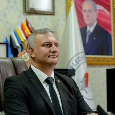 <p>KARATAŞ</p>
<p>BÜYÜKŞEHİR İLÇE</p>
<p><strong>NECİP TOPUZ</strong></p>
<p> </p>