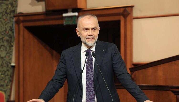 <p><strong>ÇEKMEKÖY</strong></p>

<p> </p>

<p>Çekmeköy Belediye Başkanı Ahmet Poyraz, yeniden aday oldu.</p>

<p> </p>
