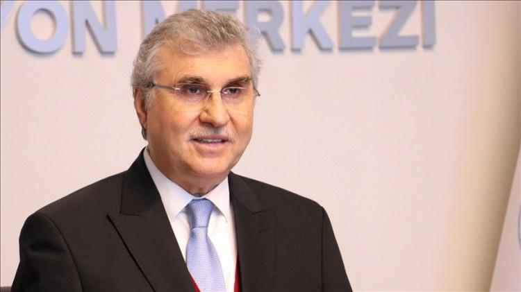 <p>Sakarya Büyükşehir'de Ekrem Yüce yerine Yusuf Alemdar,</p>