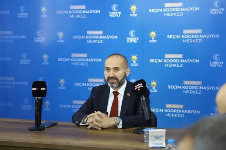<p>Kadıköy Belediye Başkan Adayı: Veli Arslan</p>
<p><strong>Tokat</strong></p>
<p> </p>