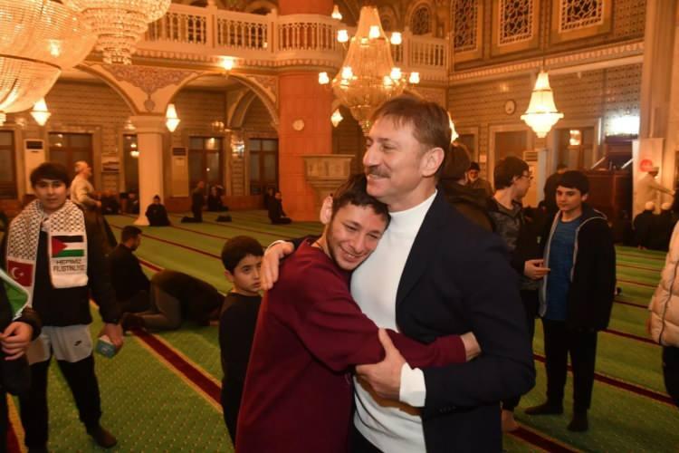 <p>Bahçelievler Belediye Başkan Adayı: Hakan Bahadır </p>

<p><strong>İstanbul</strong></p>
