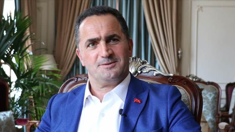 <p><strong>BEYOĞLU</strong></p>

<p> </p>

<p>Beyoğlu Belediye Başkanı Haydar Ali Yıldız, yeniden aday oldu. </p>
