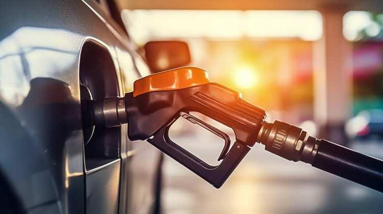 <p>19 Ocak 2024 benzin motorin (mazot) fiyatları ne kadar, güncel akaryakıt fiyatları kaç TL? Benzin litre fiyatı ve motorin litre fiyatı kaç para, dizel yakıt ne kadar oldu?</p>
