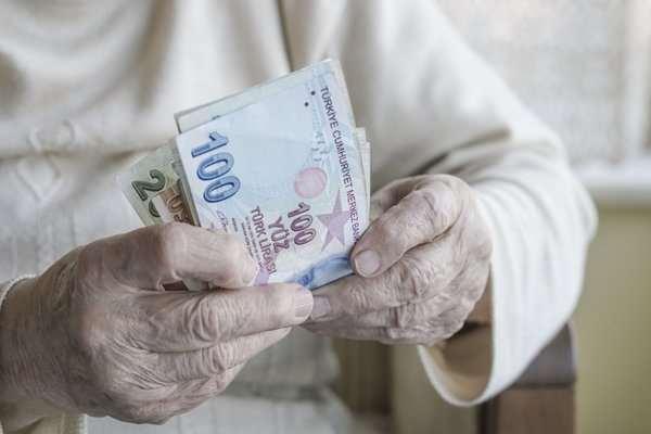 <p>Yüzde 50 oranında hissesi olan bir kişi 5.000 TL,</p>
<p> </p>