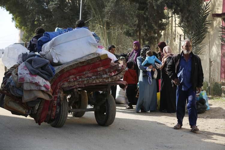 <p><span style="color:#FF0000"><strong>2,3 milyon insansanın yaşadığı Gazze'de 2 milyon insan yerinden edildi</strong></span></p>