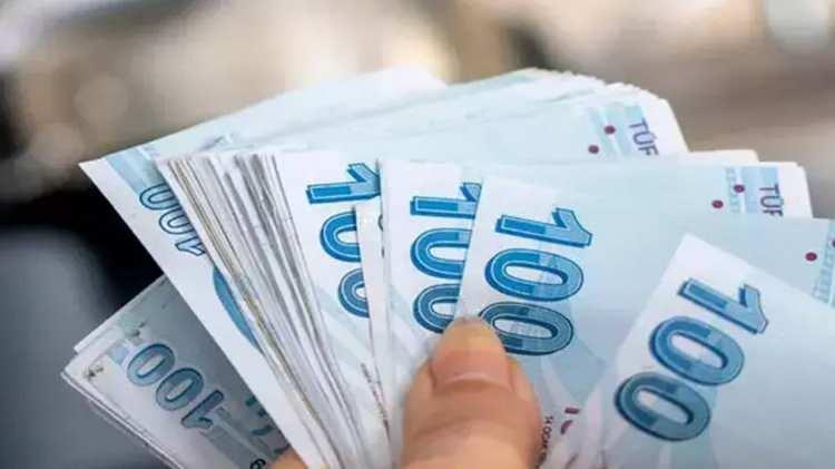 <p>ARALIK MAAŞI:<strong> 10.000,00</strong></p>
<p>Yüzde 37.57 zamlı maaş: 13.757,00<br />
Yüzde 42.6 zamlı maaş:<strong> 14.260,00</strong></p>