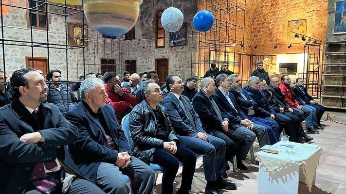 <p>Programa, AK Parti Tokat Milletvekili Mutafa Arslan, AK Parti Tokat Milletvekili Cüneyt Aldemir, Tokat Belediye Başkanı Eyüp Eroğlu, Tokat Gaziosmanpaşa Üniversitesi Rektörü Prof. Dr. Fatih Yılmaz, Tokat Bilim Sanayi ve Teknoloji İl Müdürü Halil İbrahim Yüksel, il protokolü ile vatandaşlar katıldı.</p>

<p> </p>
