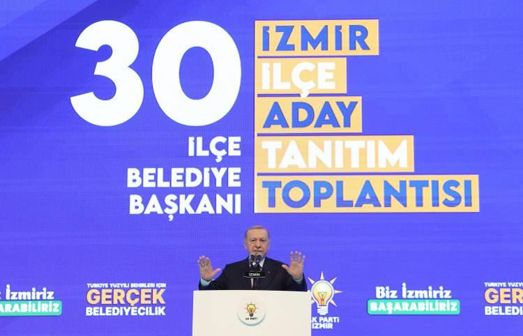 <p>Büyükşehirerin ardından bugün İzmir İlçe Belediye Başkan Adayları belli oldu. </p>
