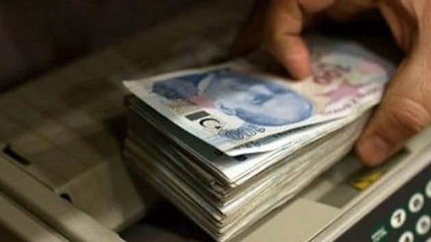 <p><strong>ARALIK MAAŞI: 8.600,00</strong></p>

<p>Yüzde 37.57 zamlı maaş: 11.831,02</p>

<p>Yüzde 49.25 zamlı maaş: 12.835,50.</p>
