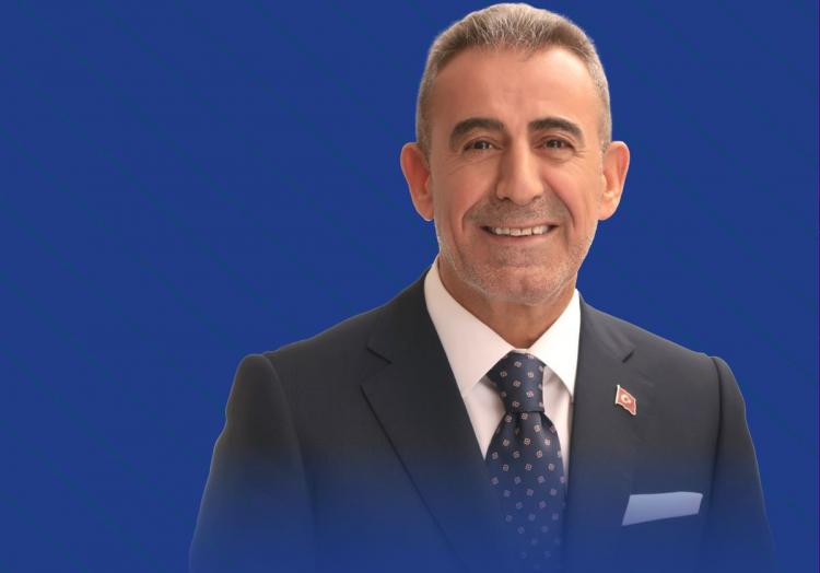 <p>BORNOVA: CEVDET ÇAYIR</p>
