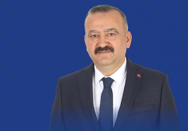 <p>URLA: TARKAN BAKIRLI</p>

