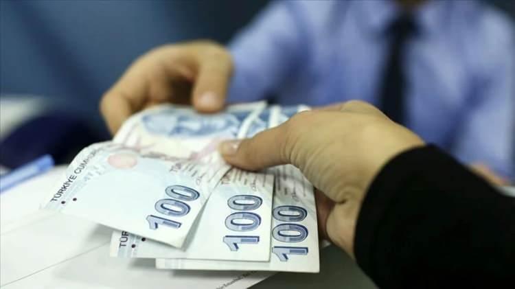 <p><strong>Soru 6: "Ödeme İste" sisteminde alacaklı, ödeme talebine ilişkin borçludan gelen yanıtı hemen öğrenebilir mi?</strong></p>
<p><br />
<br />
Cevap: Evet, öğrenebilir. Alacaklının ÖHS'si, borçludan gelen yanıtı anında alacaklıya iletir.</p>