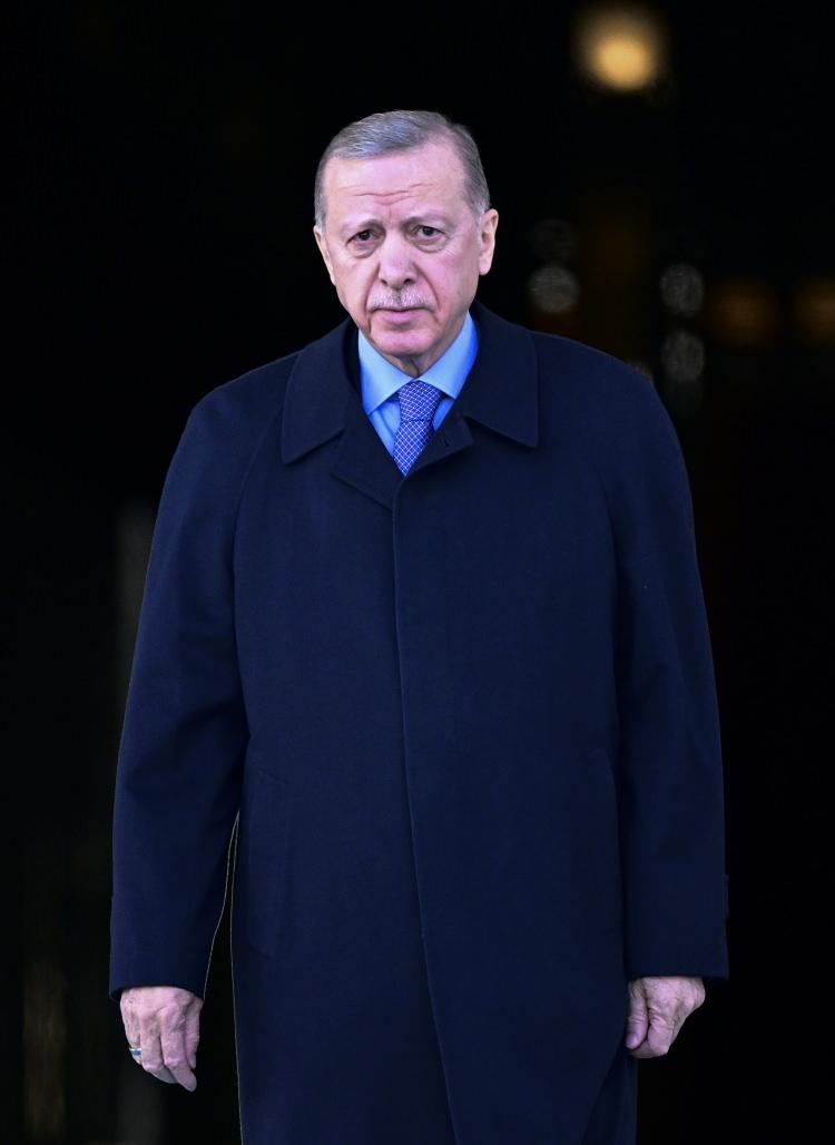 <p> Cumhurbaşkanı Recep Tayyip Erdoğan, Türkiye'ye ziyarette bulunan İran Cumhurbaşkanı İbrahim Reisi'yi resmi törenle karşıladı.</p>
