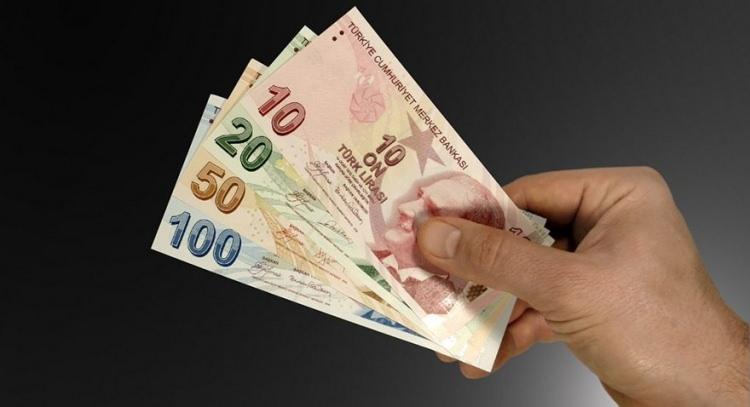 <p><strong>ARALIK MAAŞI: 8.400,00</strong><br />
Yüzde 37.57 zamlı maaş: 11.555,88<br />
Yüzde 49.25 zamlı maaş: 12.537,00<a href="https://www.ahaber.com.tr/gundem/2024/01/23/ssk-bagkur-emekli-zammi-yuzde-4925-kalem-kalem-yeni-maas-tablosu-a-haberde?paging=8">.</a></p>
