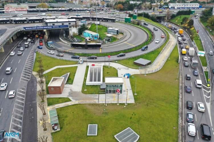 <p>Ulaştırma ve Altyapı Bakanı Abdulkadir Uraloğlu, yaptığı yazılı açıklamada, İstanbul Gayrettepe-Kağıthane Metro Hattı'nda yürütülen çalışmaların tamamlandığını aktardı.</p>