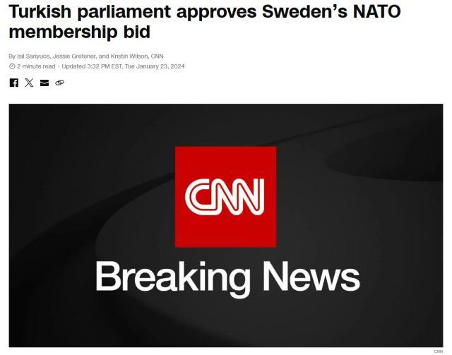 <p><strong>CNN, GELİŞMEYİ "SON DAKİKA" OLARAK SERVİS ETTİ</strong></p>
<p>CNN International son dakika olarak duyurduğu habere "Türk parlamentosu İsveç'in NATO üyeliği teklifini onayladı" ifadeleriyle başlık atarken oylamada 346 milletvekilinden 287'sinin İsveç'in NATO'ya katılımından yana olduğunu, 55'inin ise ret yönünde oy kullandığını yazdı.</p>