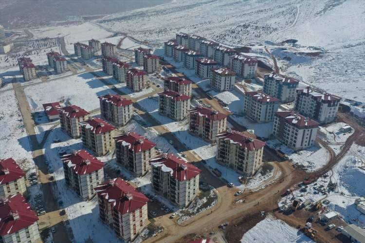<p>Malatya: 6.672</p>