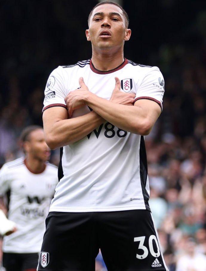 <p>Carlos Vinicius - Galatasraay</p>
<p>Önceki takımı:<br />
Fulham</p>
