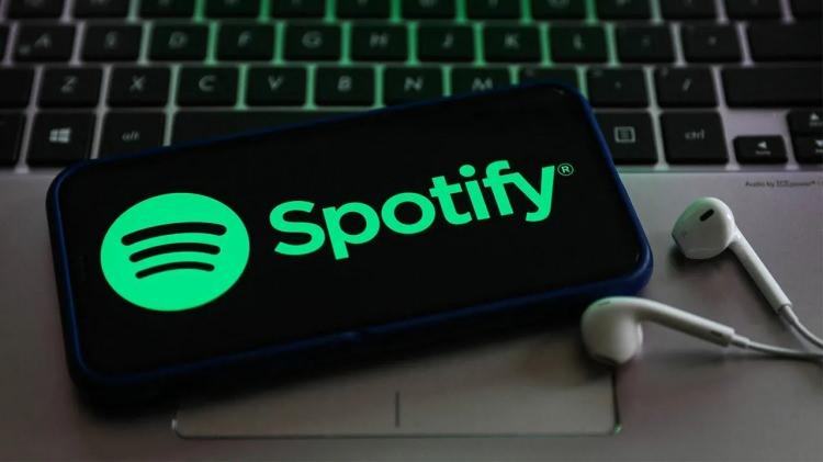 <p>Dünya genelinde en çok tercih edilen müzik dinleme platformu Spotify, Türkiye’deki kullanıcıları için 2024’ün ilk fiyat artışını yaptı.</p>
