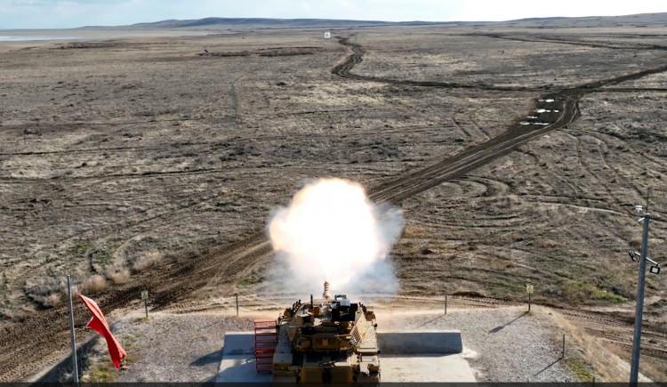 <p>Savunma Sanayii Başkanı Haluk Görgün, törendeki konuşmasında isim vermeden geçmişte İsrailli firmaya verilen M60T modernizasyonu ihalesinde yaşanan sorunlara dikkat çekti. </p>
