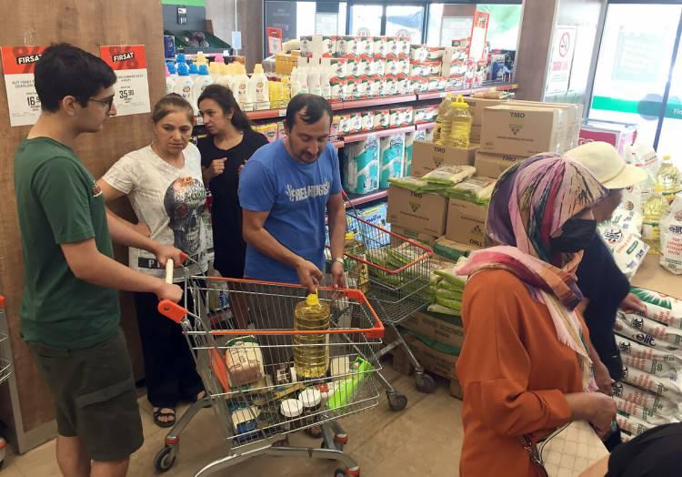 <p>Tarım Kredi Kooperatif Market Şubat ayında da indirimlerine devam ediyor. Tarım Kredi Kooperatif Marketleri, 10-16 Şubat 2024 tarihlerine özel yeni indirimli ürünler listesi yayımlandı.</p>

<p> </p>

