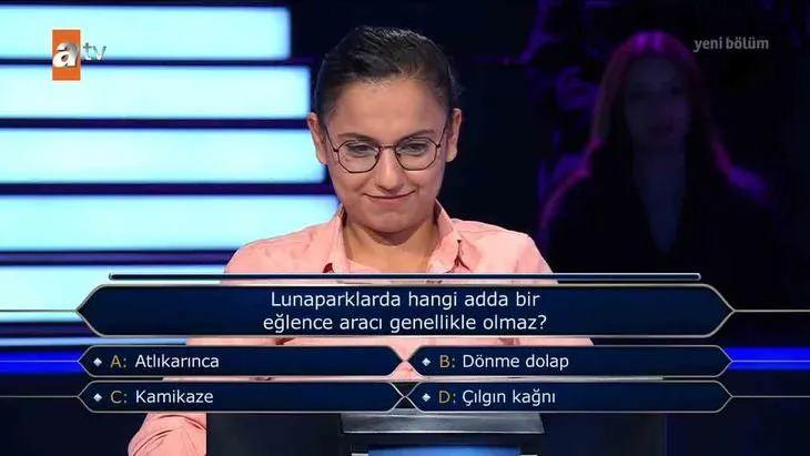 <p>Milyoner'de yarışmacı Berk Can İşbilen 200 bin TL değerindeki 'Osmanlı' sorusunda herkesin şaşırtan bir karar verdi.</p>
