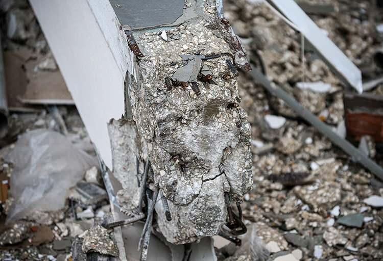 <p>Öte yandan diğer deprem bölgelerinde de büyük yıkıma sebep olan binalar şöyle.. </p>