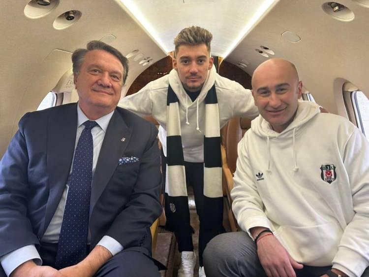 <p>ERNEST MUÇİ<br />
Eski Takımı: Legia Varşova<br />
Yeni Takımı: Beşiktaş<br />
Mevkisi: On numara<br />
Bonservisi: 10 milyon euro artı sonraki satıştan yüzde 10 pay</p>