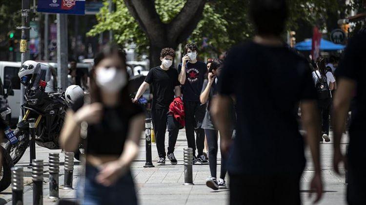 <p>Böylelikle kentin nüfusu 15 milyon 655 bin 924 kişiye geriledi. Peki İstanbul'da yaşayanlar aslen nereli?</p>