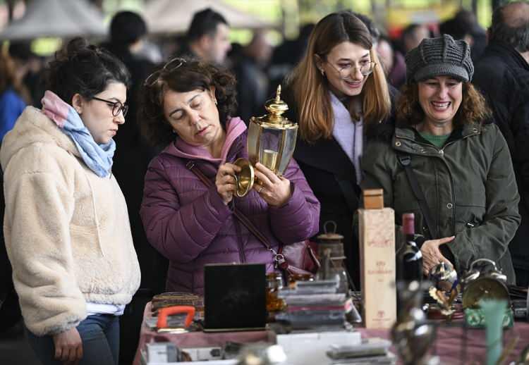 <p>Niğde</p>

<p>97.290</p>
