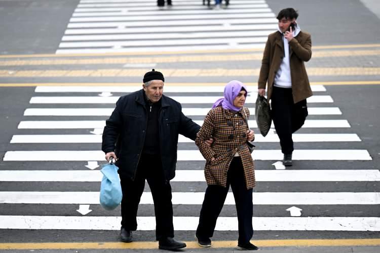 <p><strong>Nüfus bir yılda 92 bin 824 kişi arttı</strong></p>
<p> </p>