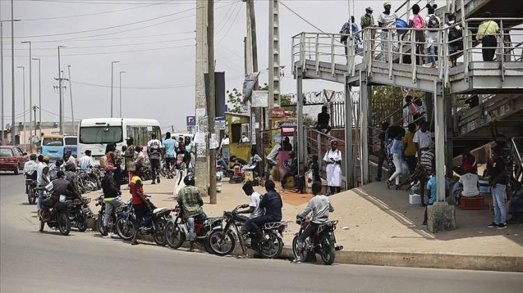 <p>42. sırada</p>
<p>Angola </p>
<p>36,684,202</p>