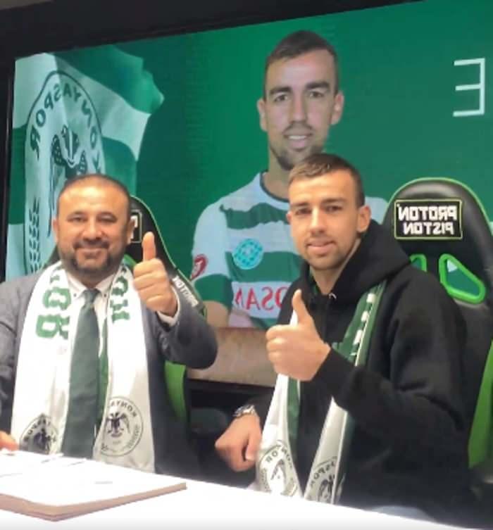 <p>FILIP DAMJANOVIC --> KONYASPOR </p>
<p>Süper Lig ekiplerinden Konyaspor, Filip Damjanovic'i kadrosuna kattığını duyurdu. 25 yaşındaki stoper Vazdovac kulübünden transfer edildi.</p>