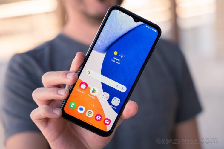 <p><strong><span style="color:#B22222">9) SAMSUNG GALAXY A14 5G | </span>19 MİLYON</strong></p>