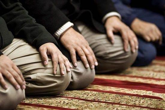 <p><strong>Ey Rabbimiz! Bizlere dünyada ve ahirette güzellikler ihsan eyle azabından muhafaza eyle. (Bakara/201) Berat Kandiliniz Mübarek Olsun...</strong></p>