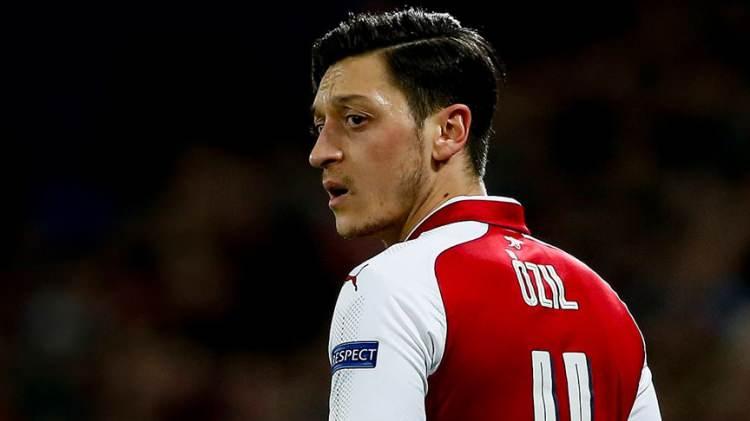 <p><strong>88- Mesut Özil</strong></p>
<p> </p>