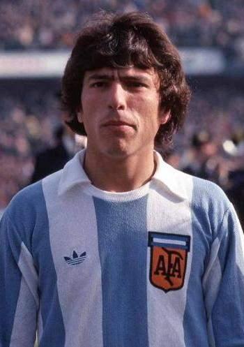 <p><strong>71- Daniel Passarella</strong></p>
